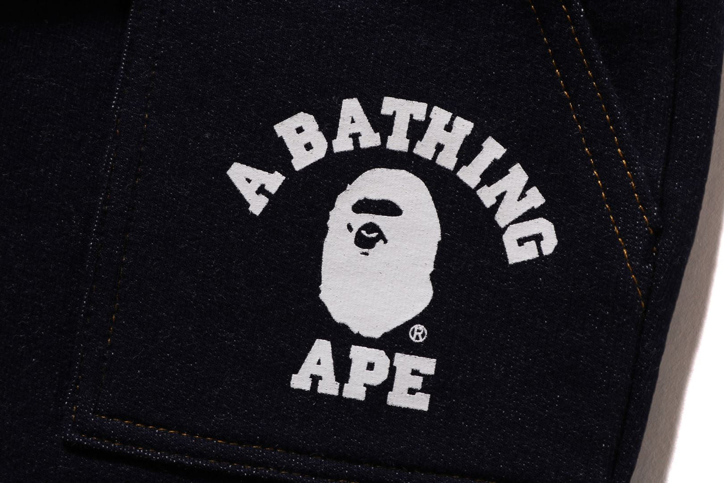 BAPE 大學寶寶褲