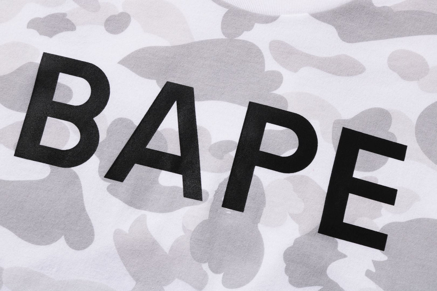 BAPE LOGO 彩色迷彩寬鬆T恤