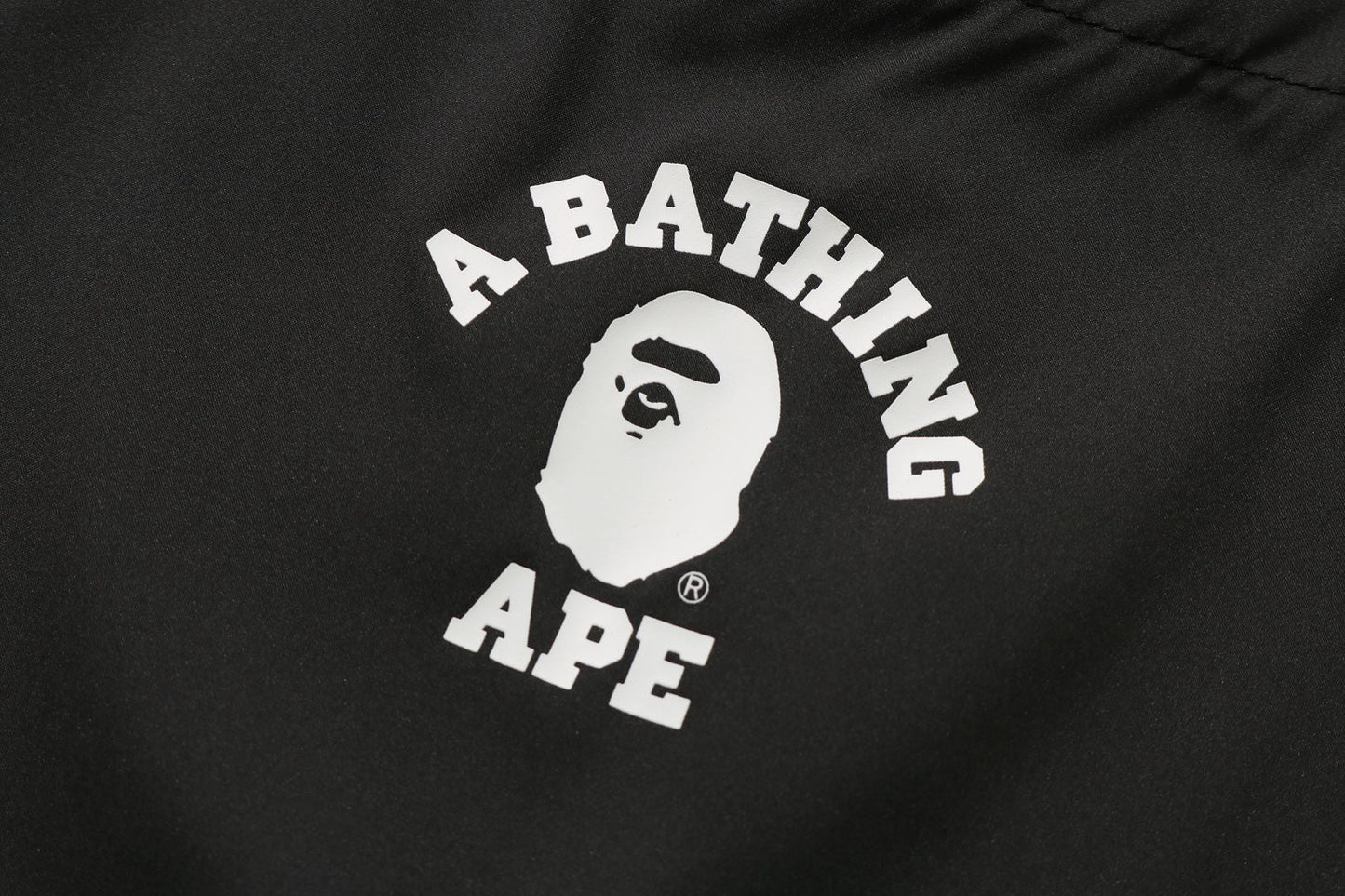 BAPE 可收納手提袋
