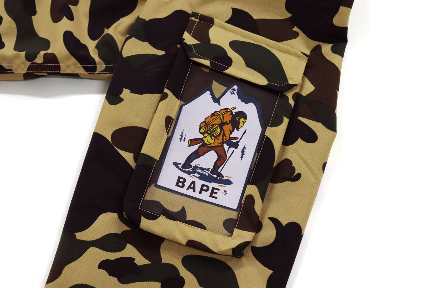 BAPE 1ST CAMO MOUNTAIN PARKA