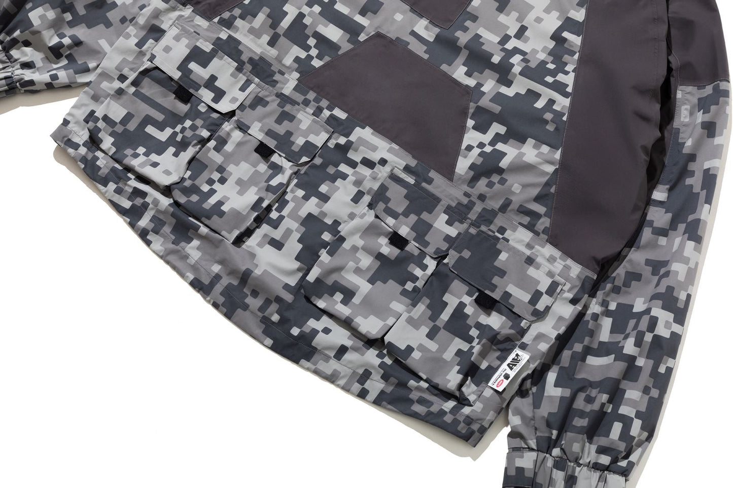 BAPE UAP CAMO SNOWBOARD 2-LAYER JACKET
