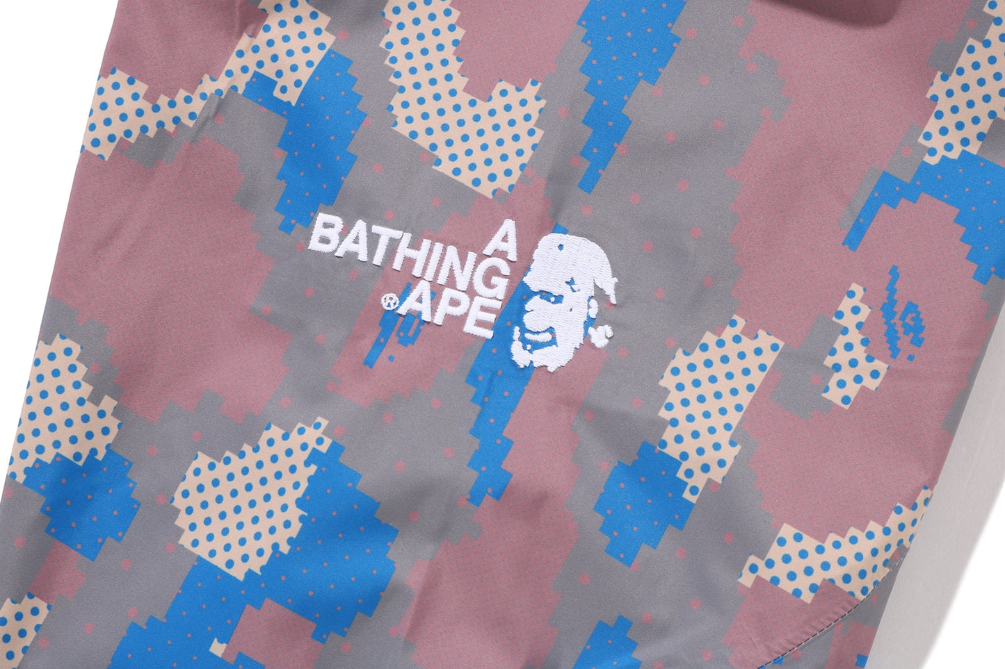 BAPE BY KAZUKI KURAISHI 3層數位迷彩點鯊魚BPAW可收納滑雪外套