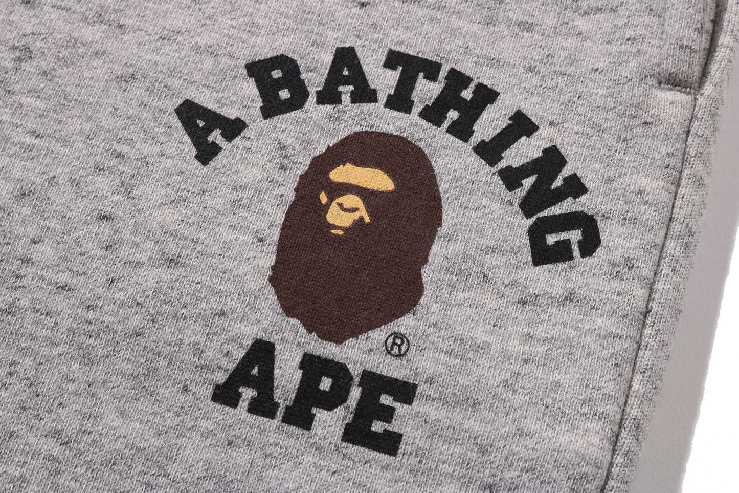 BAPE 大學風運動褲