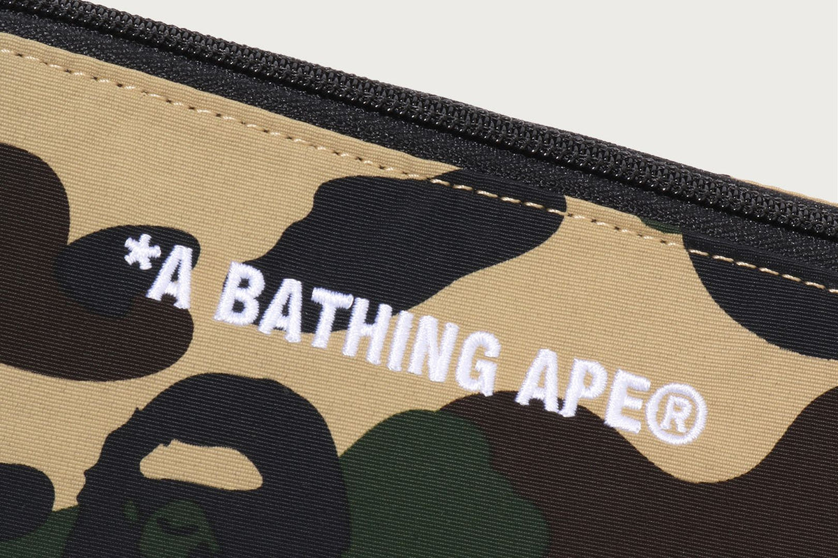 BAPE 1ST CAMO POUCH