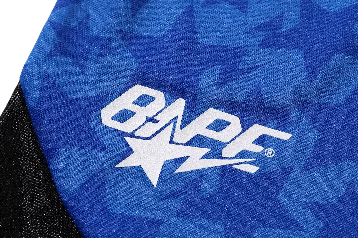 BAPE STA ALLOVER 足球遊戲短褲