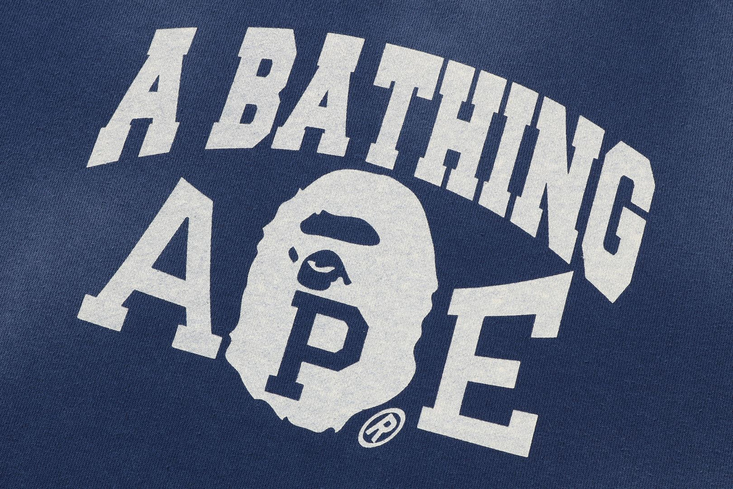 BAPE 洗水效果圓領運動衫