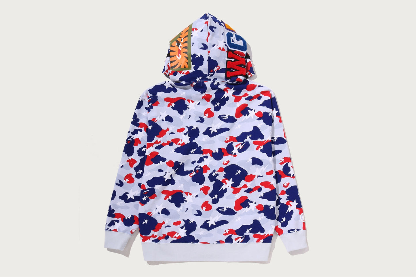 BAPE STA STRIKE CAMO SHARK 寬鬆版全拉鍊連帽外套