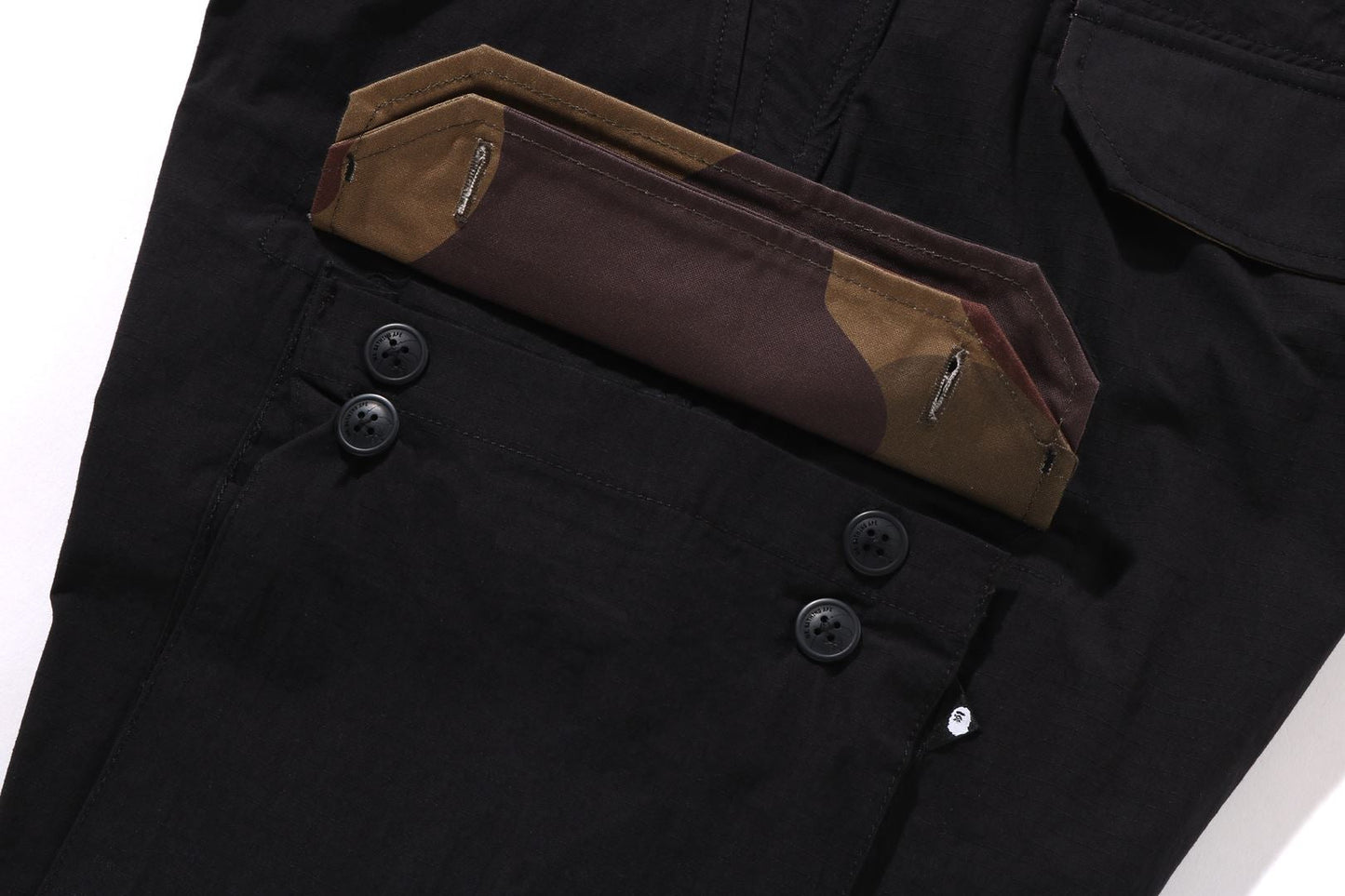 BAPE CARGO SHORTS