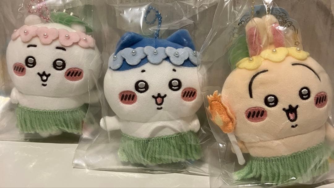 日本代購|ちいかわ 兔子、哈奇瓦爾 毛絨玩具 - 人魚 毛絨玩具 3點套裝|Mercari