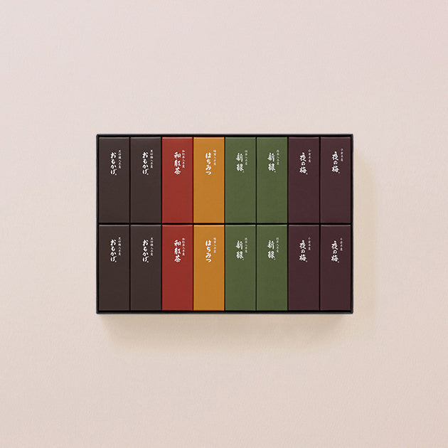 虎屋羊羹|紅豆醬三入禮盒(細紅豆醬・巧克力與榛果糖・黑糖與楓糖漿)