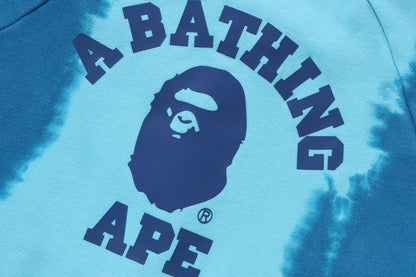 BAPE 漸層大學風連身工作服