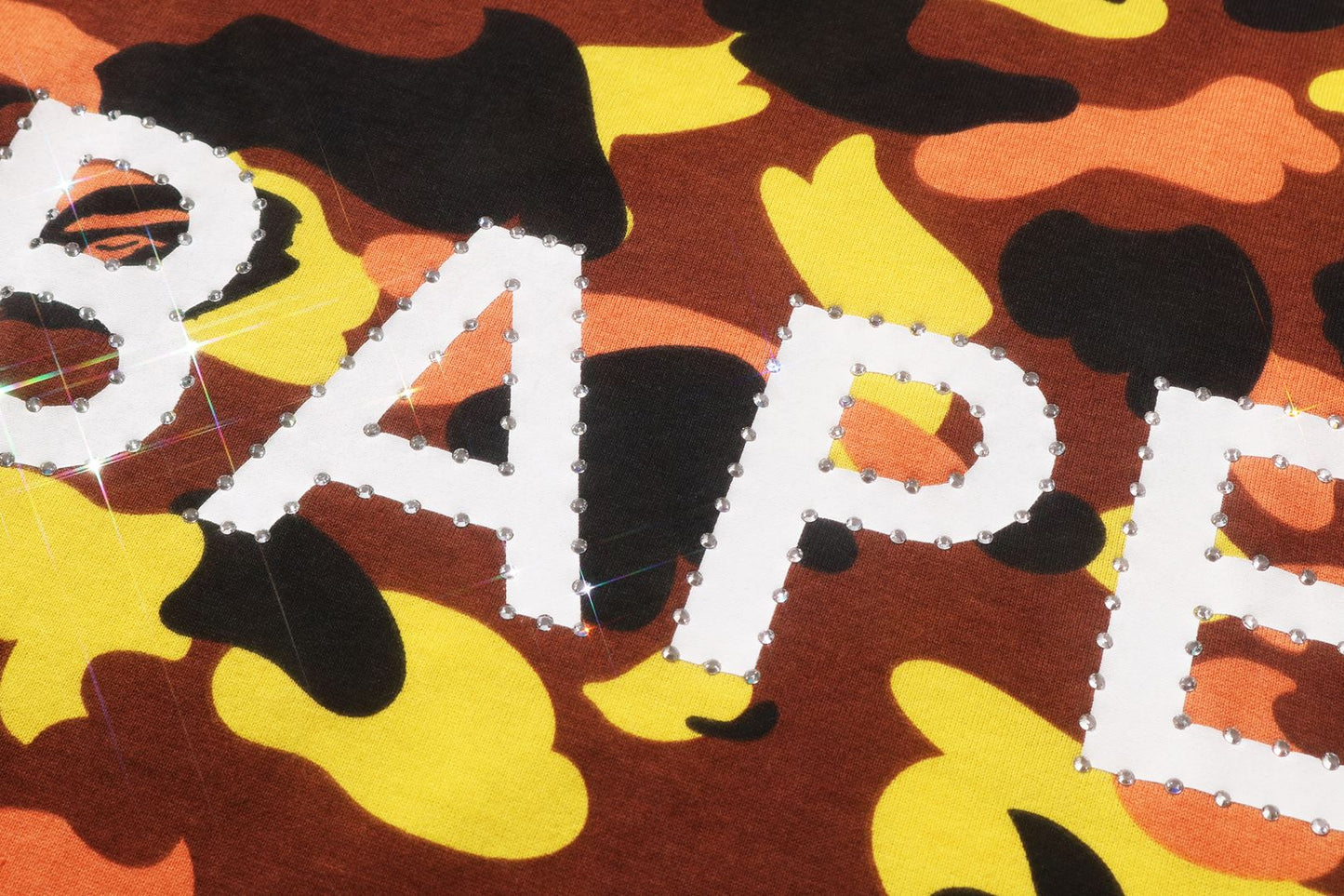 BAPE 1ST CAMO水晶亮片T恤