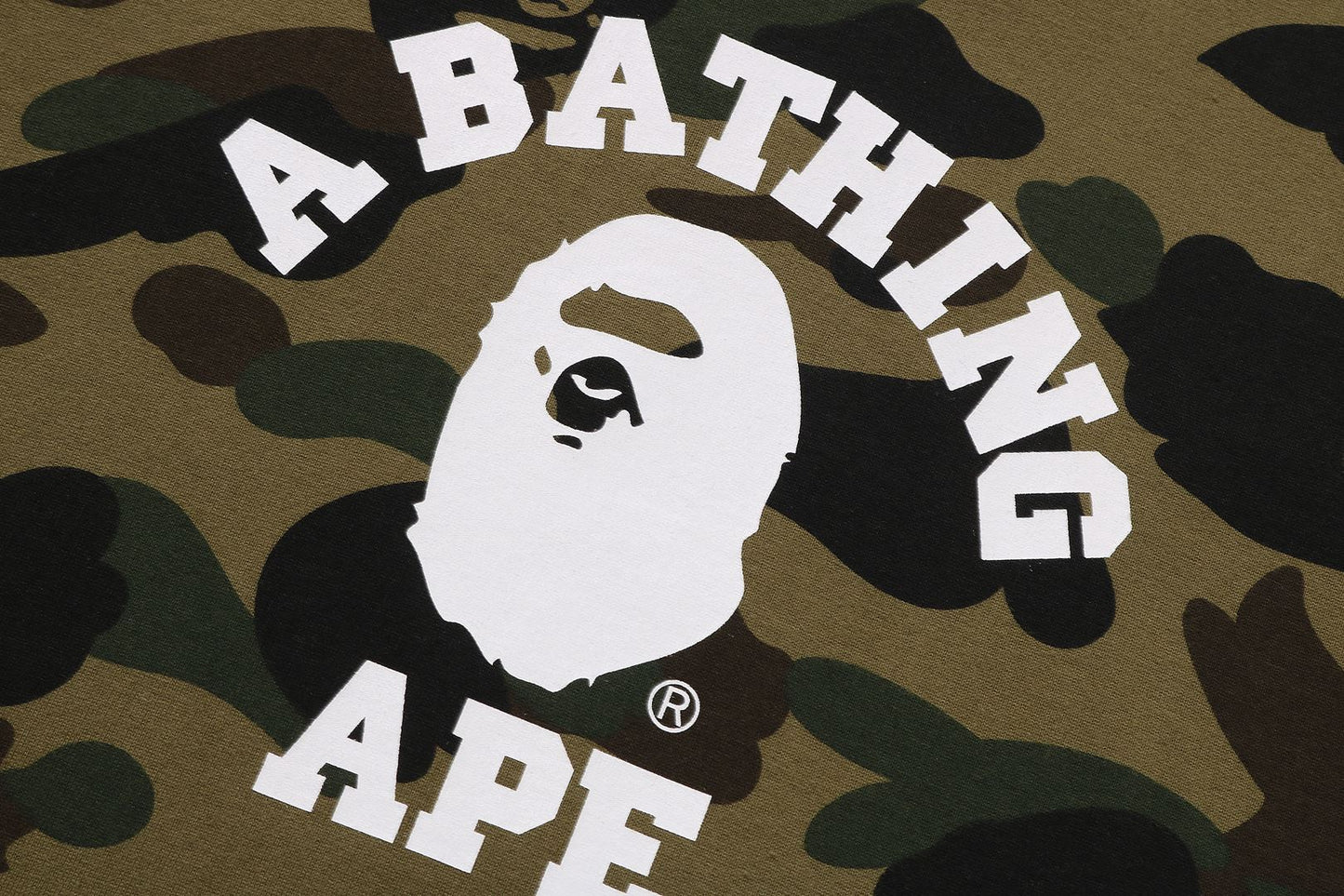 BAPE 1ST CAMO 大學T恤