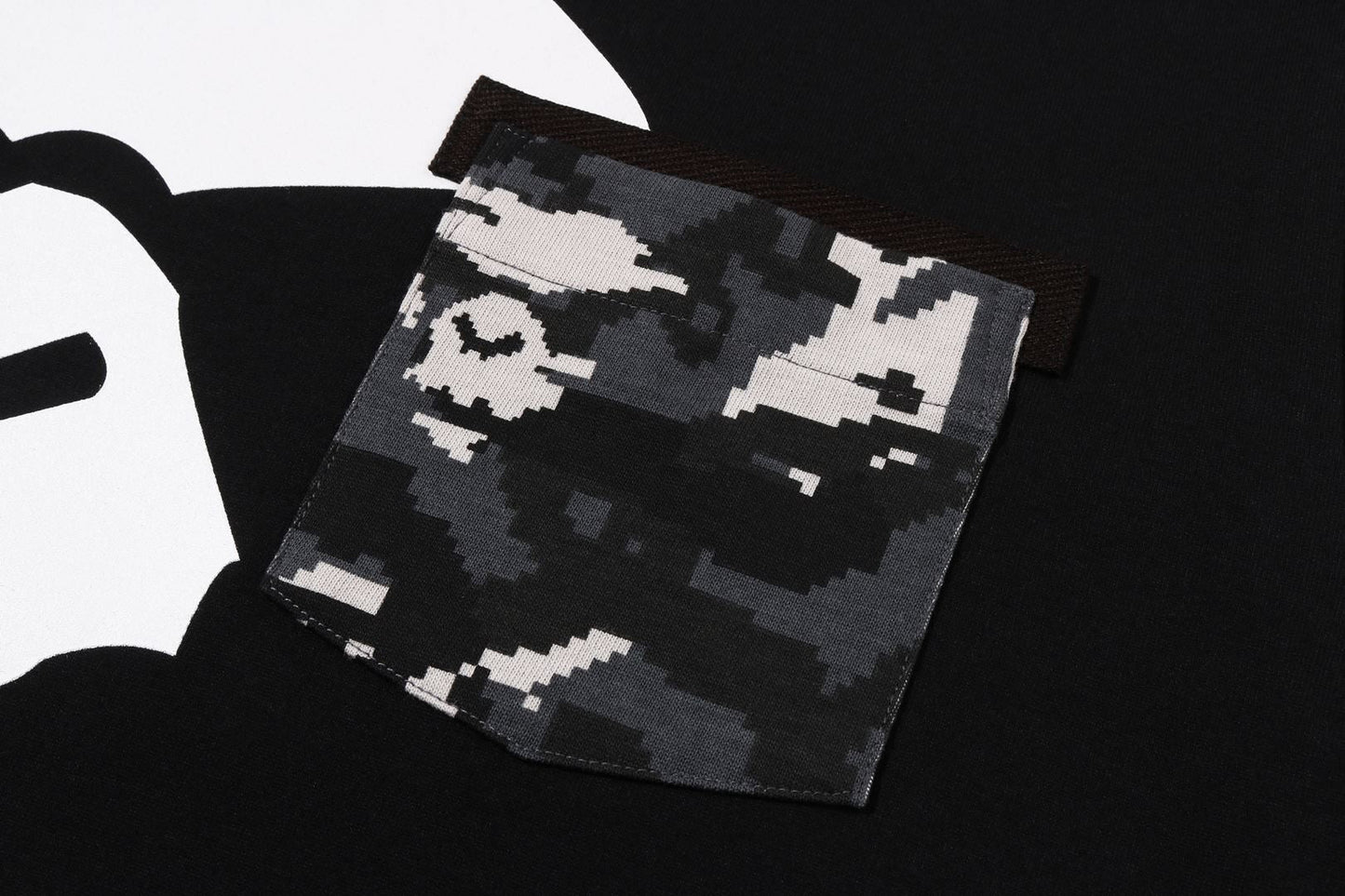 BAPE MULTI PIXEL CAMO MAD APE FACE 口袋T恤