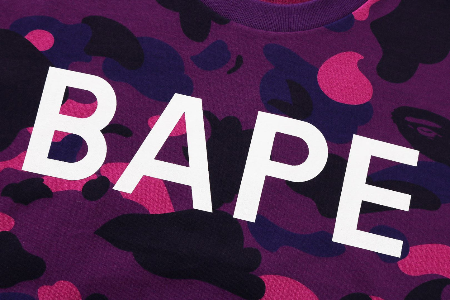 BAPE LOGO 彩色迷彩寬鬆T恤