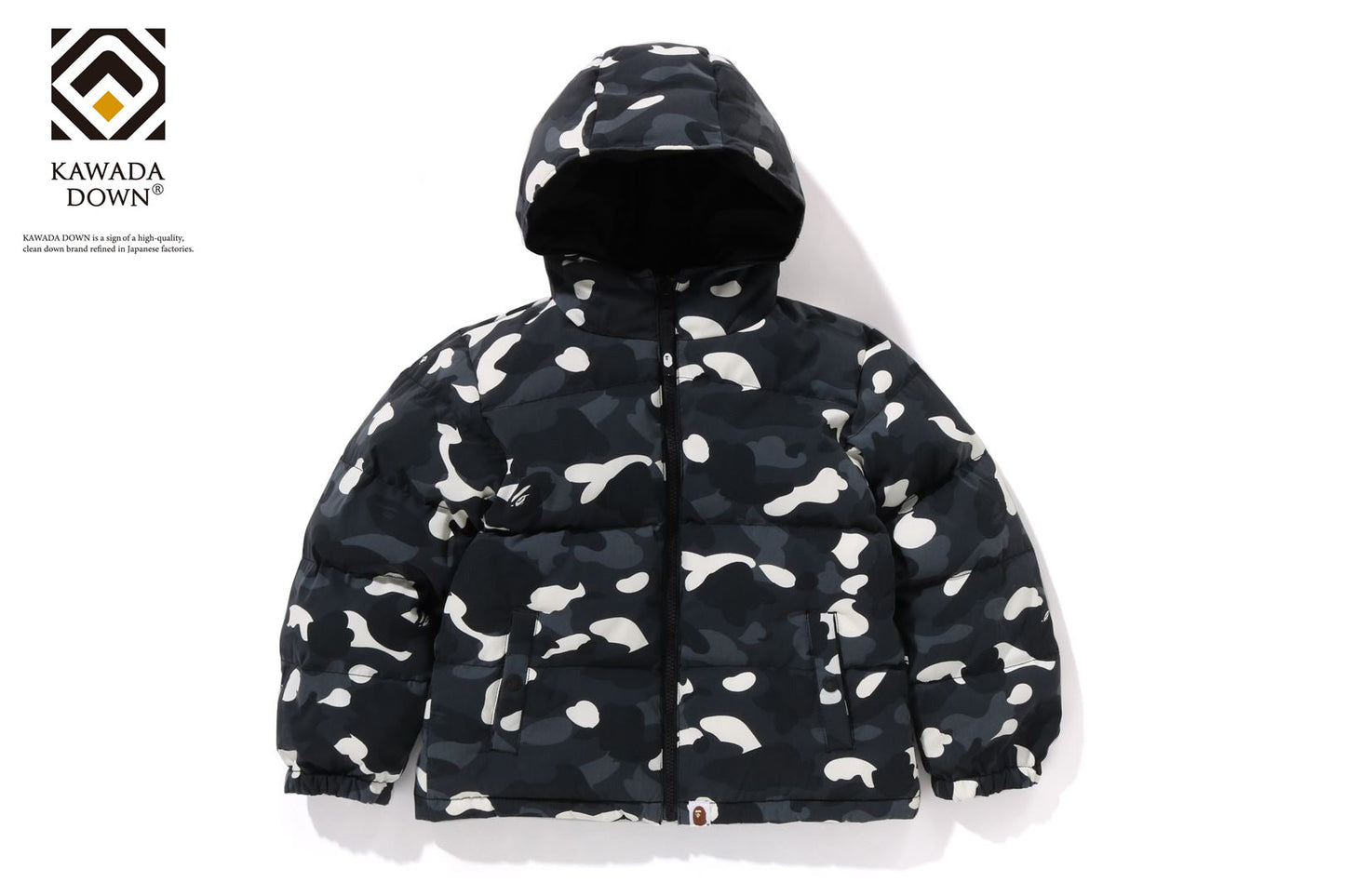 BAPE CITY CAMO 可翻轉連帽羽絨外套