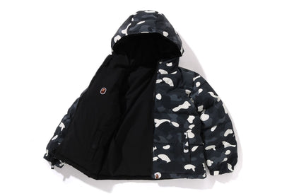 BAPE CITY CAMO 可翻轉連帽羽絨外套