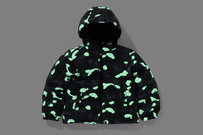 BAPE CITY CAMO 可翻轉連帽羽絨外套