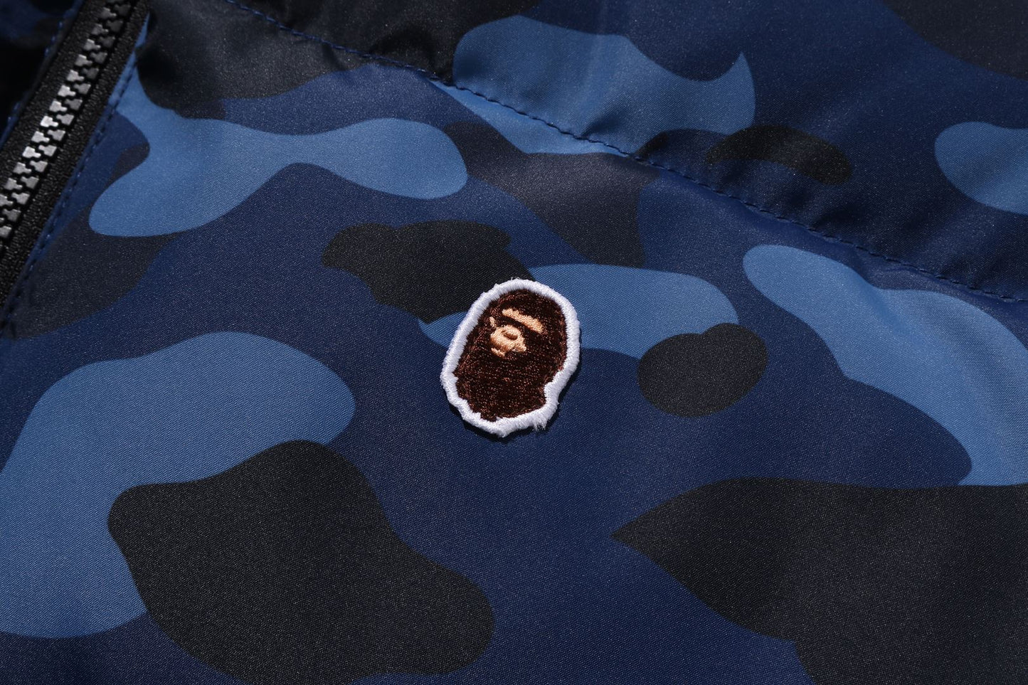 BAPE 彩色迷彩可翻轉羽絨背心