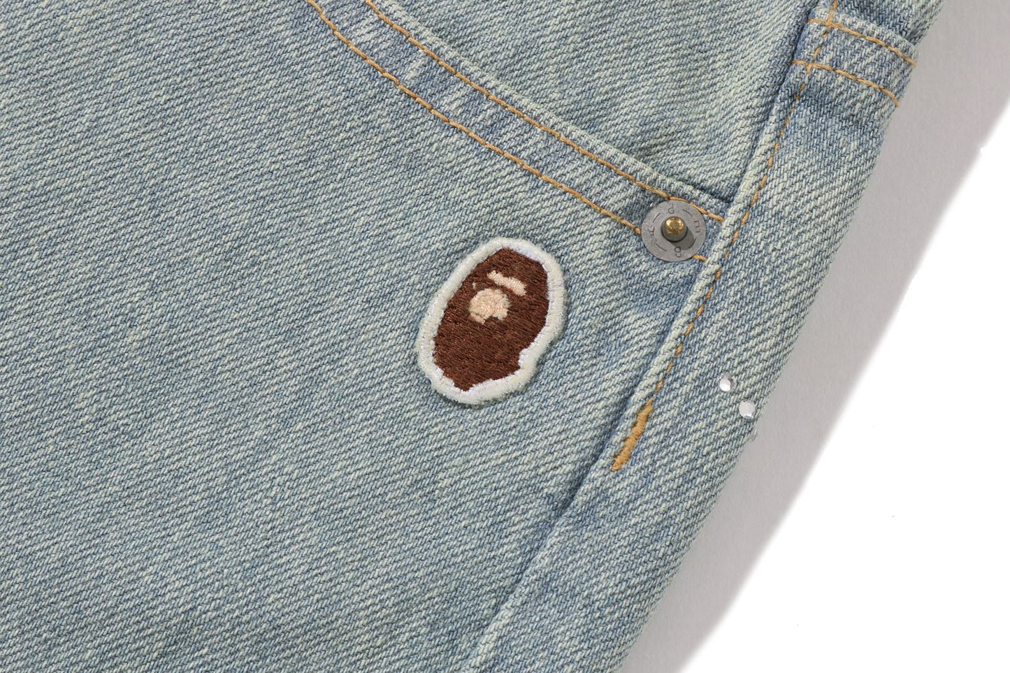 BAPE CRYSTAL STONE BAPE STA LOGO 寬鬆牛仔褲