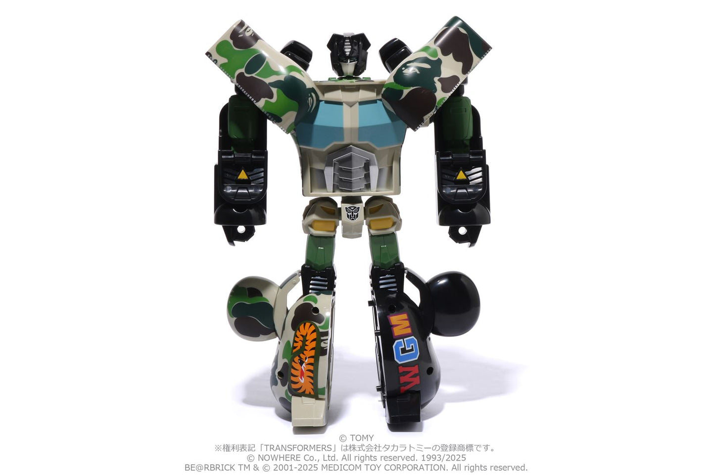 BAPE X TRANSFORMERS X BE@RBRICK ABC CAMO SHARK CONVOY 400%