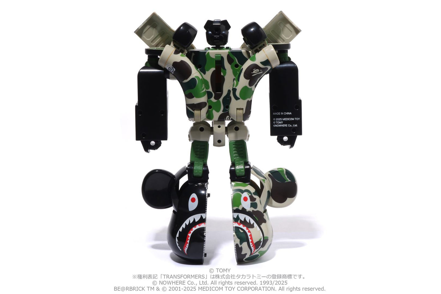 BAPE X TRANSFORMERS X BE@RBRICK ABC CAMO SHARK CONVOY 400%