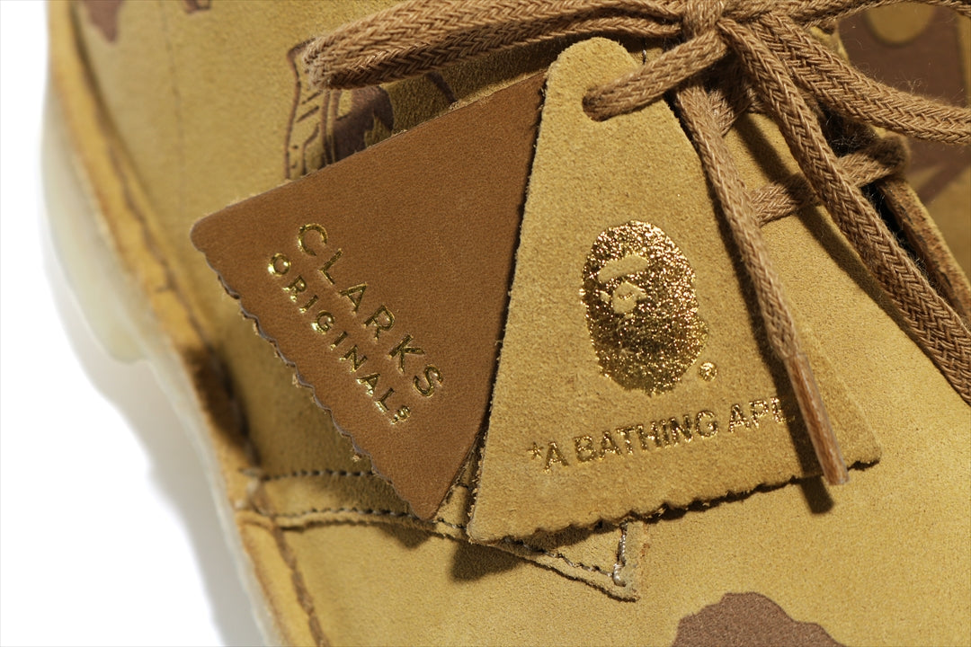 BAPE X CLARKS 沙漠靴