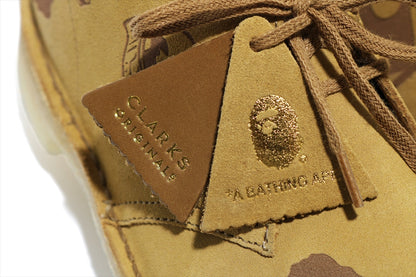 BAPE X CLARKS 沙漠靴