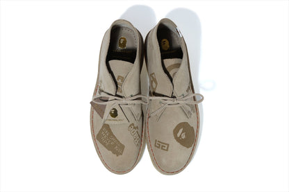 BAPE X CLARKS 沙漠靴