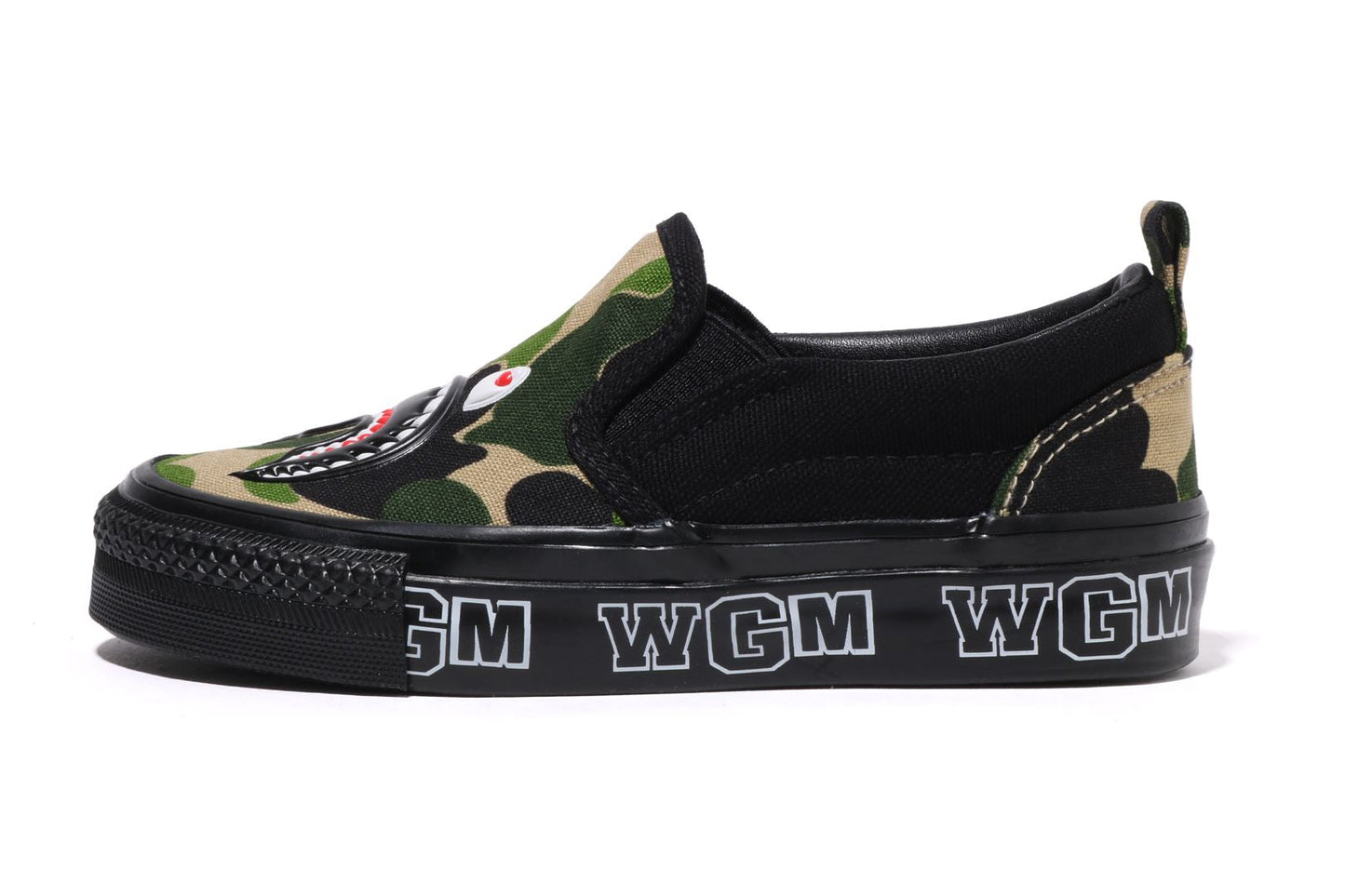 BAPE ABC CAMO SHARK PATCH SLIP ON