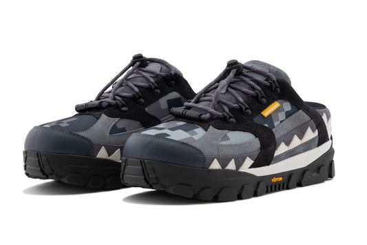 BAPE BY KAZUKI KURAISHI 雪地木屐