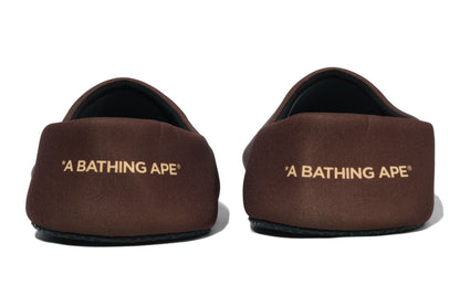 BAPE APE HEAD 拖鞋與收納袋旅行組合
