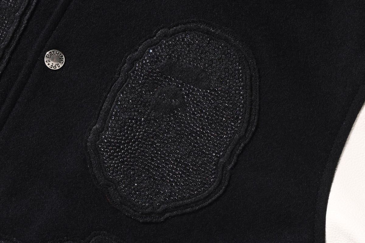 BAPE X SWAROVSKI 可拆式連帽大學外套