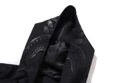 BAPE BOUNTY HUNTER MAD SHARK 雪板外套