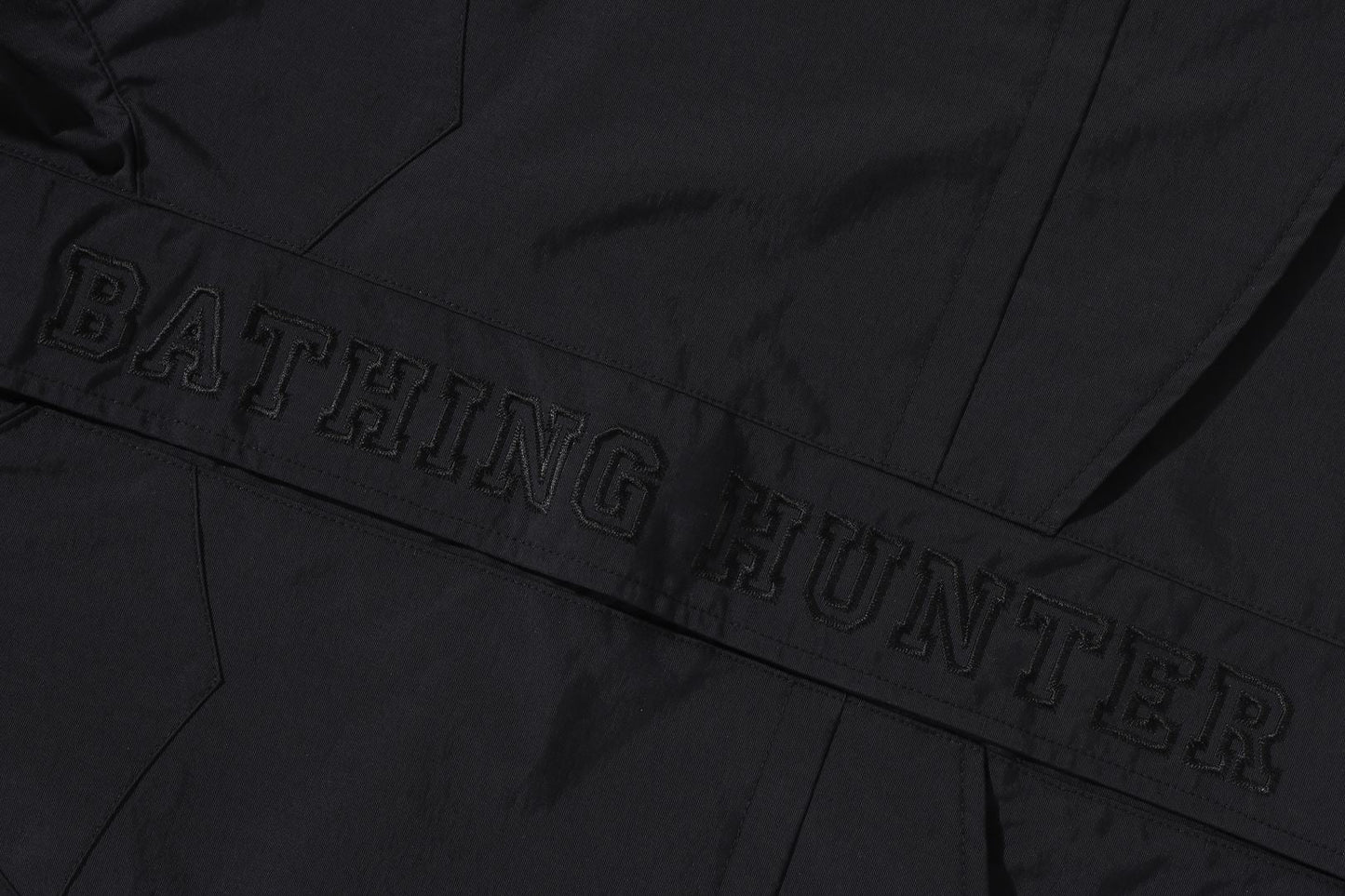 BAPE BOUNTY HUNTER MAD SHARK 雪板外套