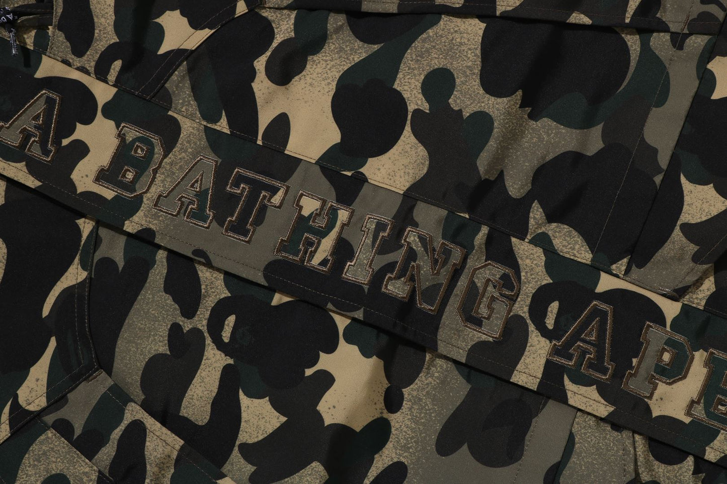 BAPE MIXED 1ST CAMO 雪板外套