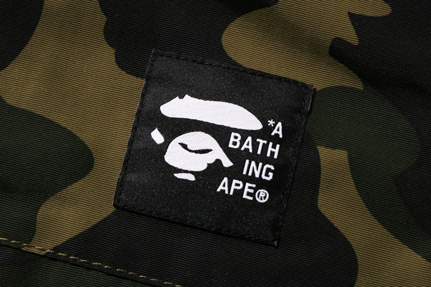 BAPE 1ST CAMO HOODIE JACKET