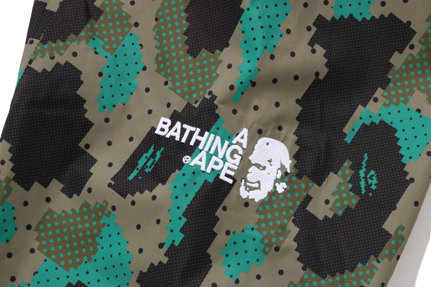 BAPE BY KAZUKI KURAISHI 3層數位迷彩點鯊魚BPAW可收納滑雪外套