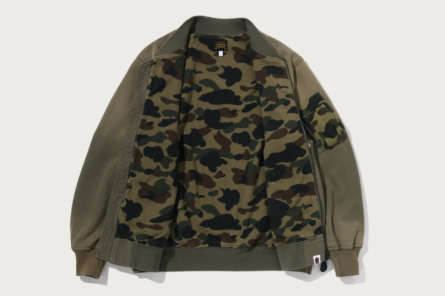 BAPE 休閒飛行夾克