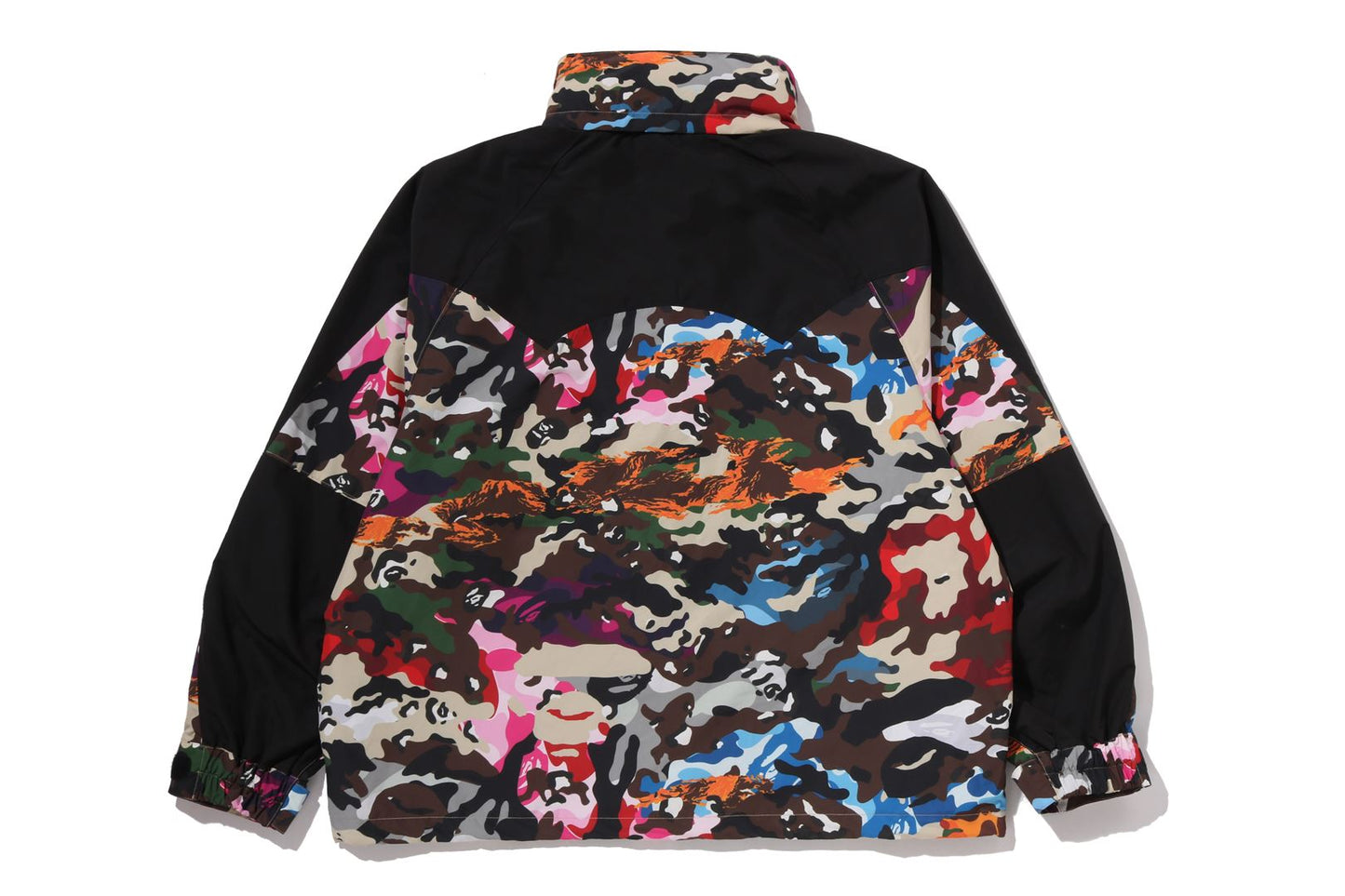 BAPE HYBRID CAMO 雪板夾克