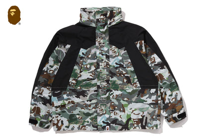 BAPE HYBRID CAMO 雪板夾克