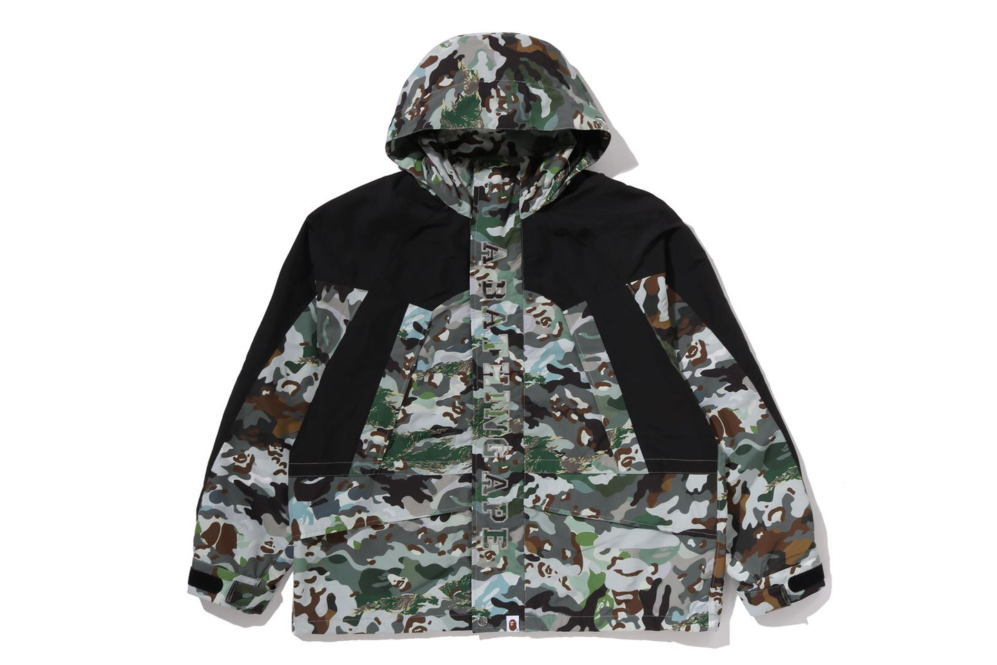 BAPE HYBRID CAMO 雪板夾克