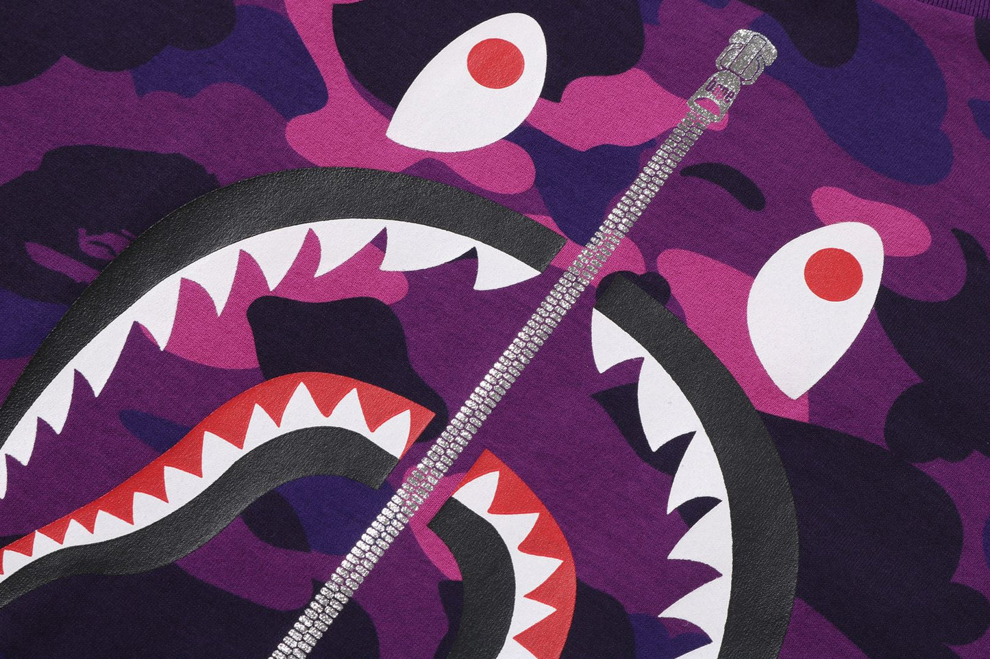 BAPE 彩色迷彩鯊魚層次長袖T恤