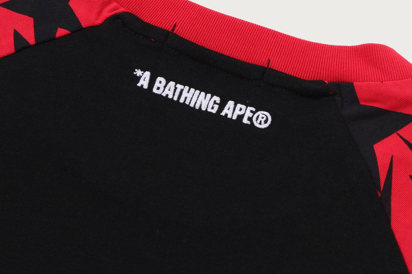 BAPE STA PATTERN BAPE STA RAGLAN CROPPED FIT LS TEE