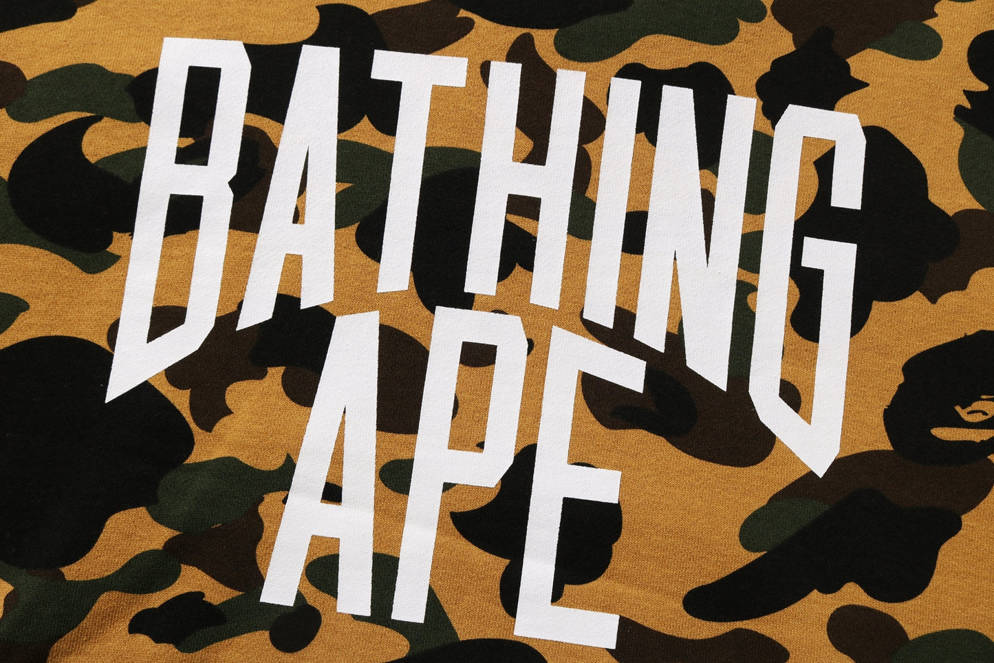 BAPE 1ST CAMO PULLOVER HOODIE