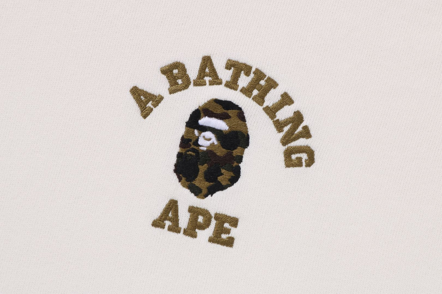 BAPE 1ST CAMO 大學標誌寬鬆版拉鍊帽衫