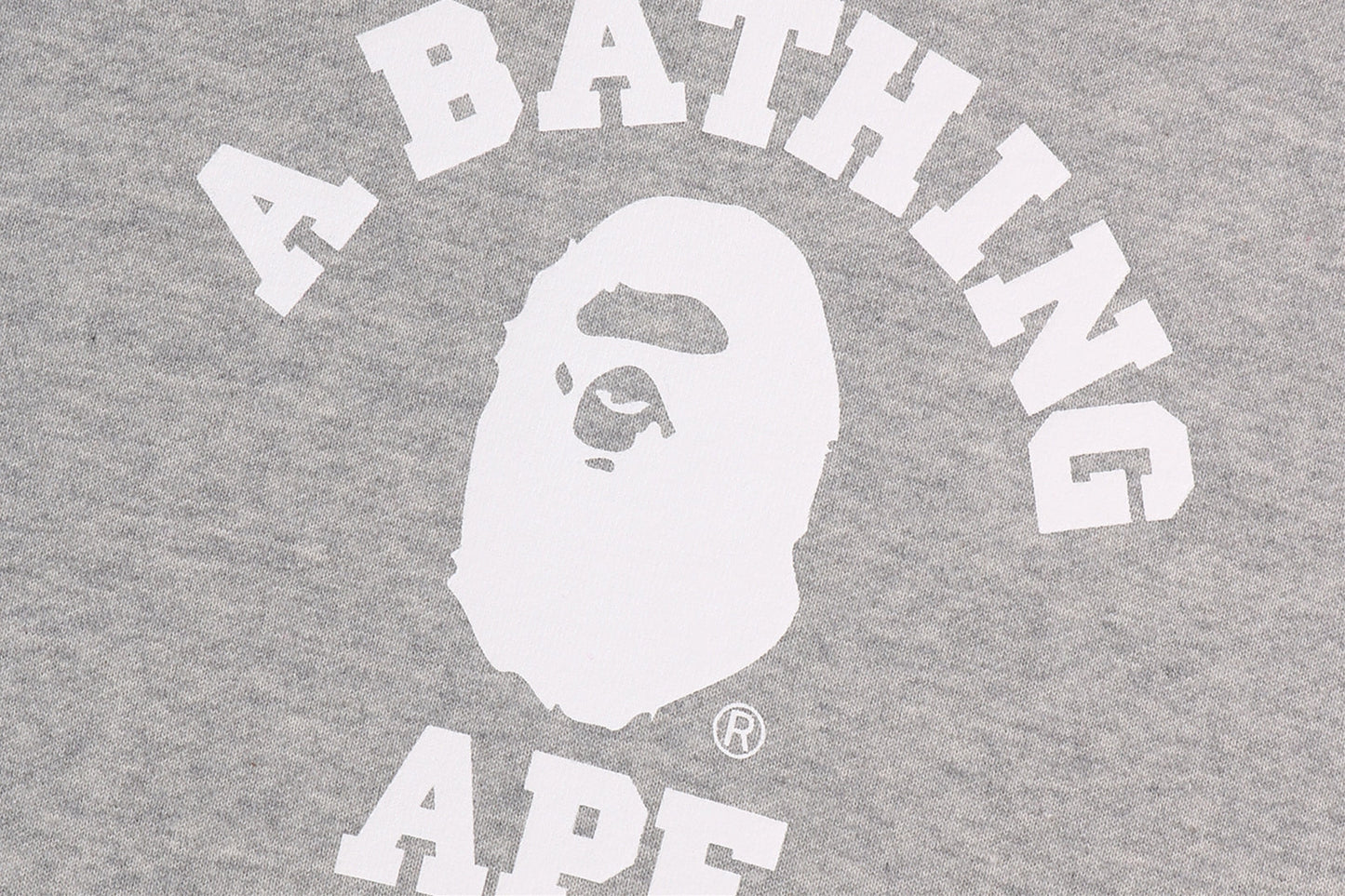 BAPE 大學風拉鍊帽衫