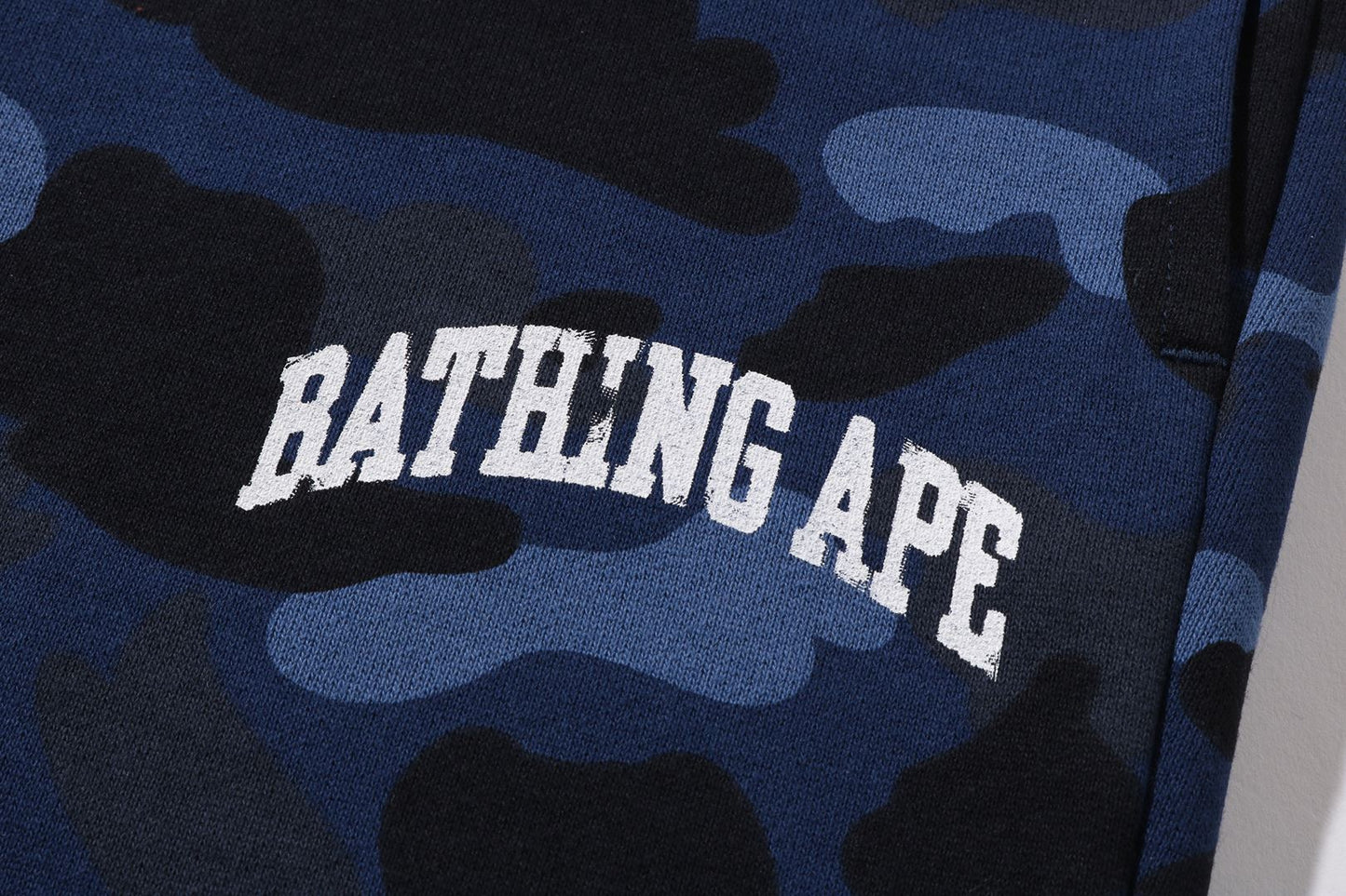 BAPE COLOR CAMO 運動長褲