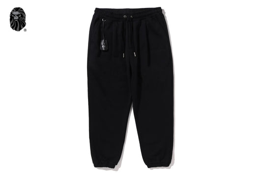 BAPE 鑰匙圈慢跑褲 #1