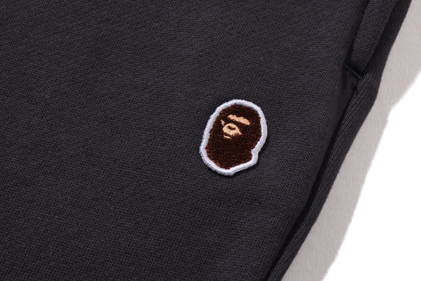 BAPE 顏料染色運動褲